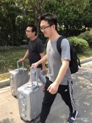 勞動(dòng)節(jié)/致敬萬(wàn)方